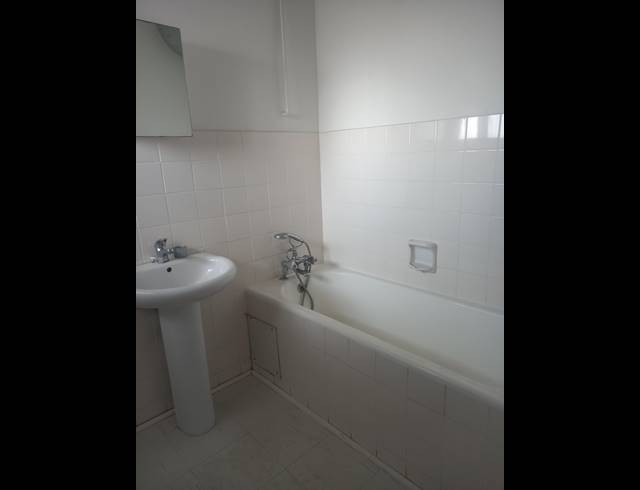 BEDROOM APARTMENT RENTED IN POINT WATERFRONT